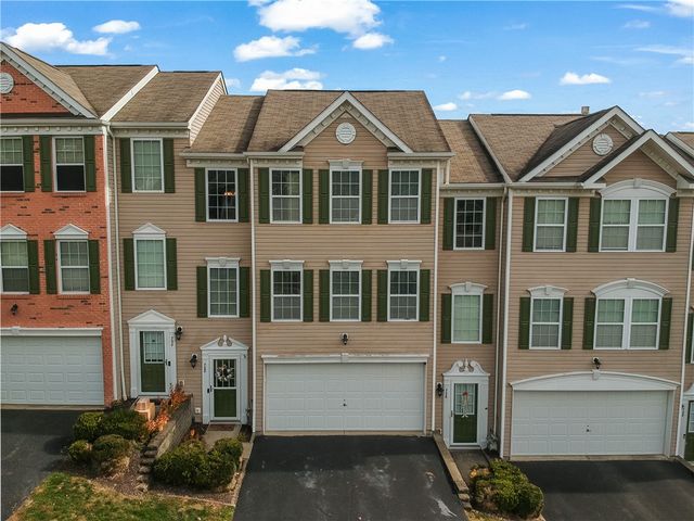 728 Freedom Drive, Collier Twp, PA 15106