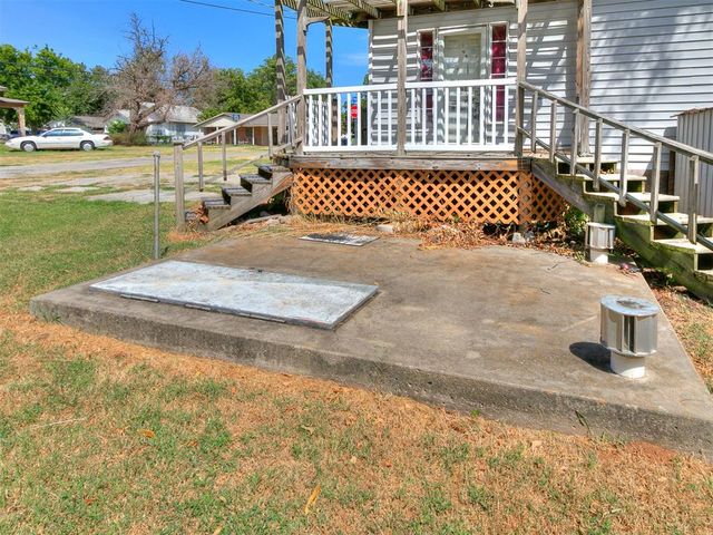 502 S Pottenger Avenue, Shawnee, OK 74801
