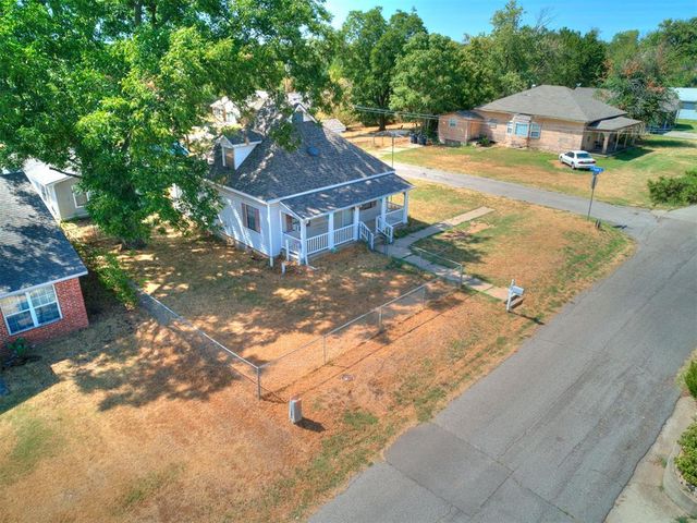 502 S Pottenger Avenue, Shawnee, OK 74801