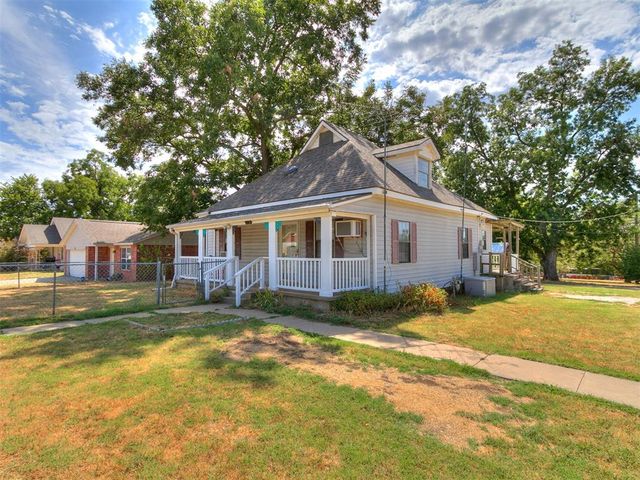 502 S Pottenger Avenue, Shawnee, OK 74801