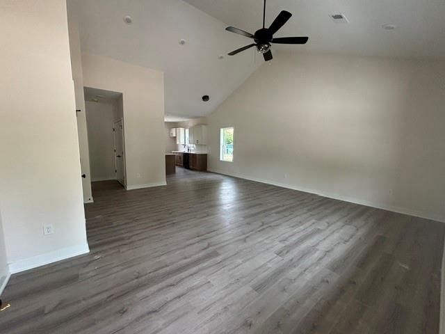 444 N Prarie Street, Liberty, MO 64068