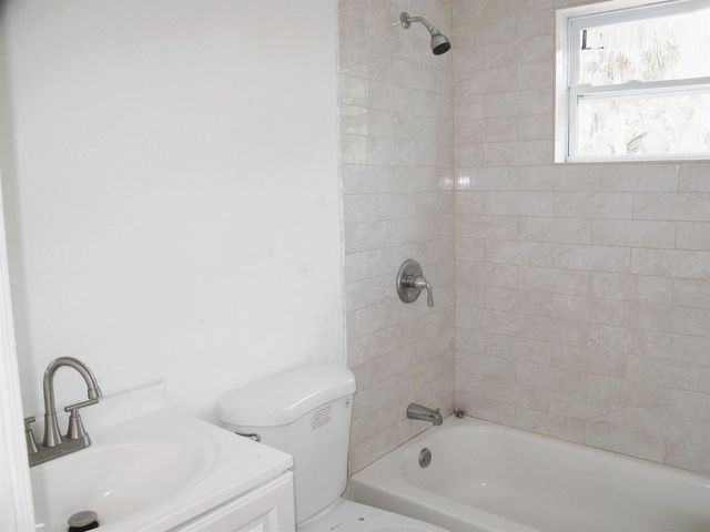 340 NW 6th Street 2, Pompano Beach, FL 33060