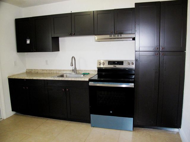 340 NW 6th Street 2, Pompano Beach, FL 33060