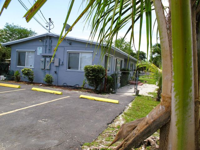 340 NW 6th Street 2, Pompano Beach, FL 33060