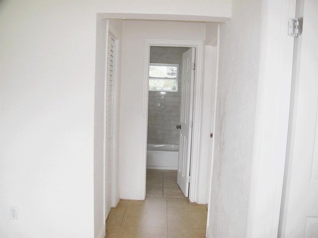 340 NW 6th Street 2, Pompano Beach, FL 33060