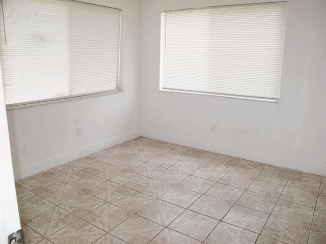 340 NW 6th Street 2, Pompano Beach, FL 33060