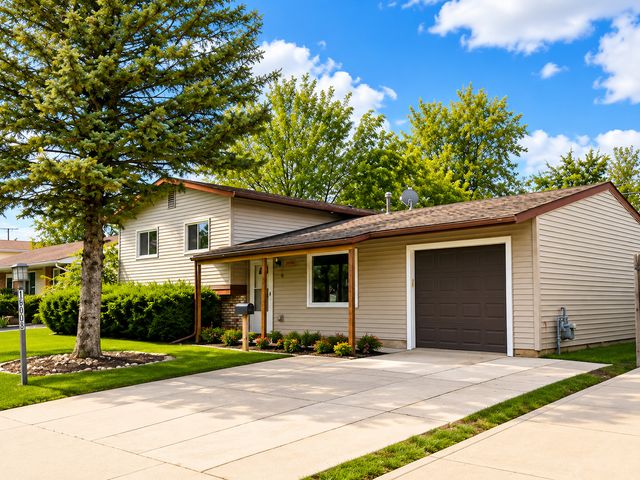 16908 Laramie Avenue, Oak Forest, IL 60452