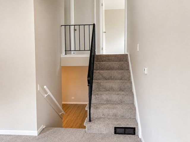 16908 Laramie Avenue, Oak Forest, IL 60452