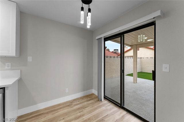 2433 Cycad Tree Street, Las Vegas, NV 89108