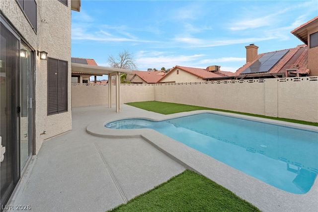 2433 Cycad Tree Street, Las Vegas, NV 89108