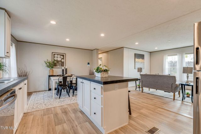 899 Milburnton Road, Limestone, TN 37681