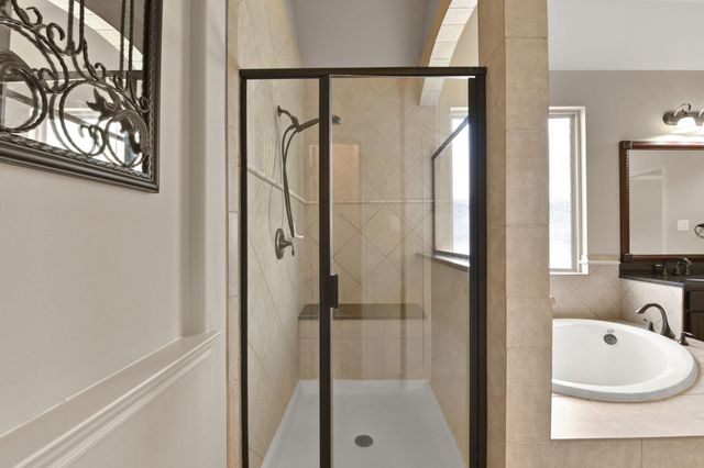 18 Homed Lark Place, Spring, TX 77389