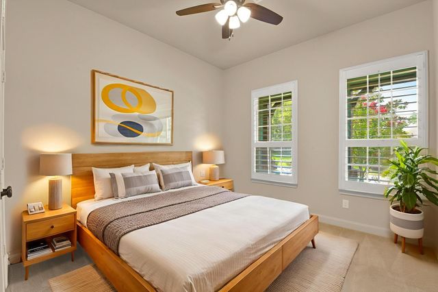 18 Homed Lark Place, Spring, TX 77389