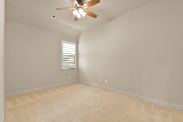 18 Homed Lark Place, Spring, TX 77389