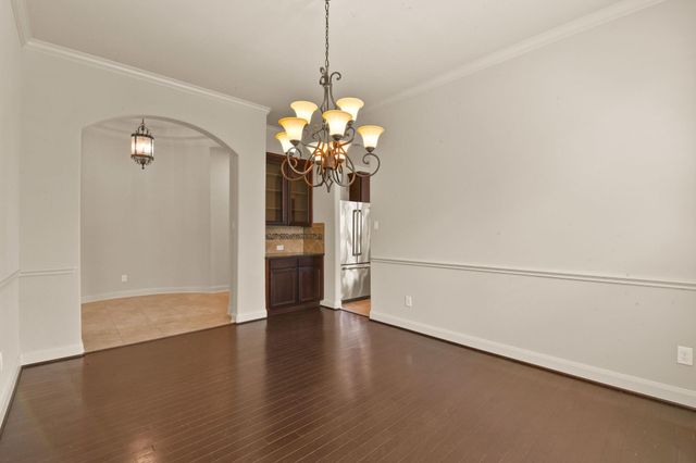 18 Homed Lark Place, Spring, TX 77389