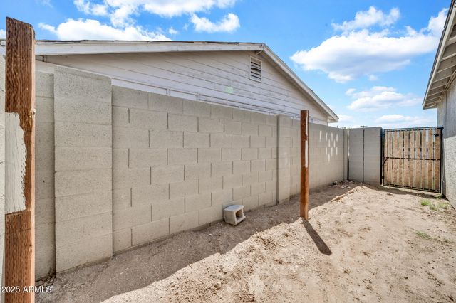 6101 N 31ST Drive, Phoenix, AZ 85017