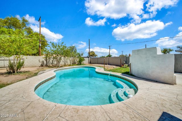 6101 N 31ST Drive, Phoenix, AZ 85017