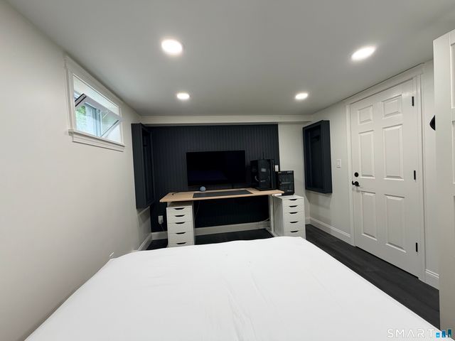 433 Highland Drive, Waterbury, CT 06708