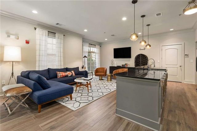 1055 Piedmont NE Avenue 114, Atlanta, GA 30309