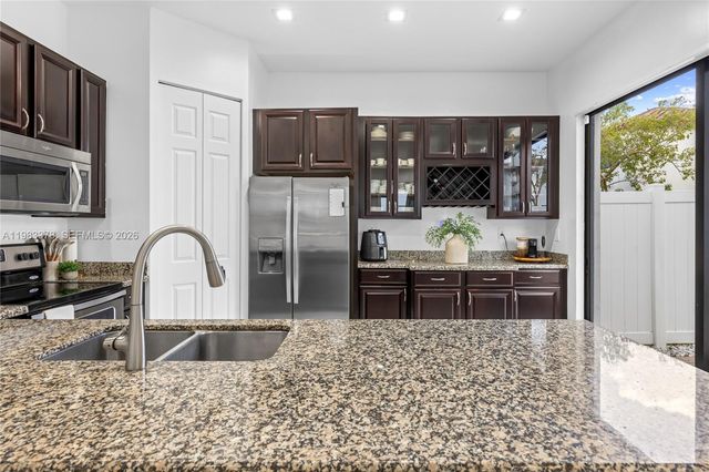 9094 SW 36th St, Miramar, FL 33025