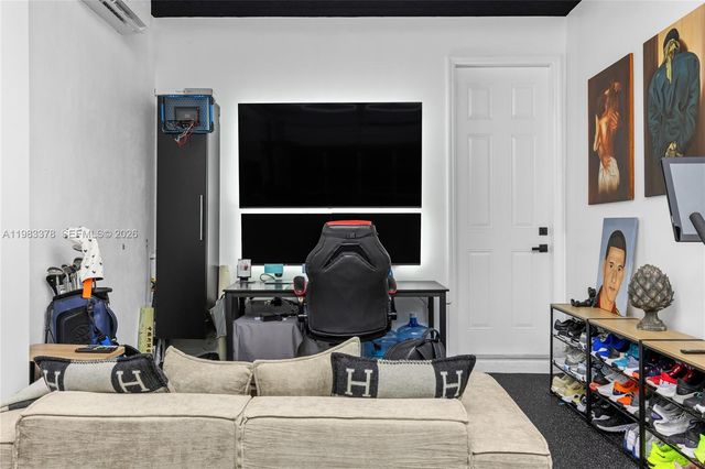 9094 SW 36th St, Miramar, FL 33025