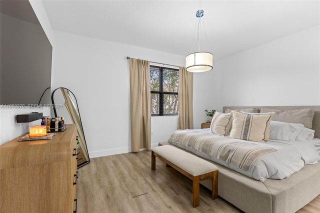 9094 SW 36th St, Miramar, FL 33025