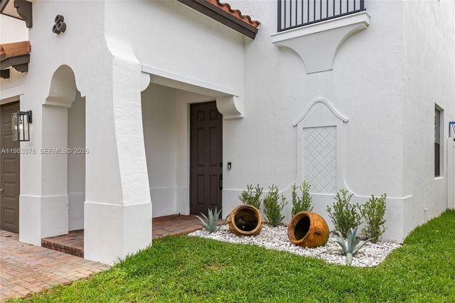 9094 SW 36th St, Miramar, FL 33025