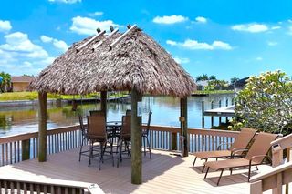 4009 SW 25th CT, Cape Coral, FL 33914