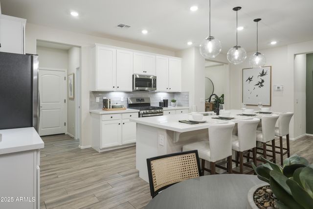 6230 N 190TH Drive, Waddell, AZ 85355