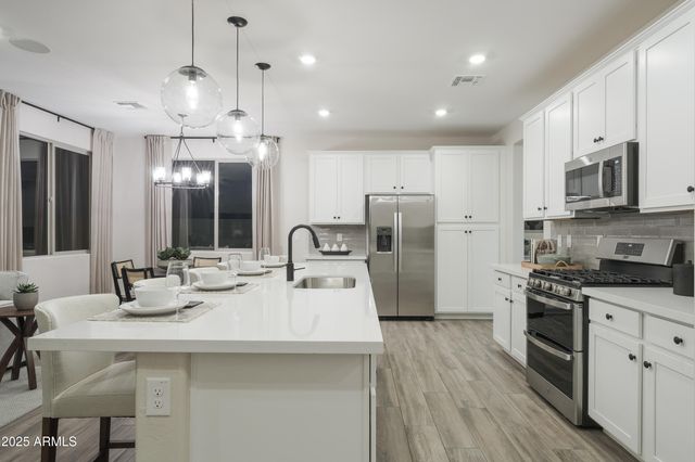 6230 N 190TH Drive, Waddell, AZ 85355