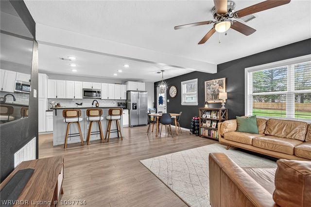 105 N Coker Street, Greenwood, AR 72936