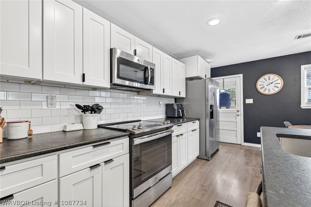 105 N Coker Street, Greenwood, AR 72936