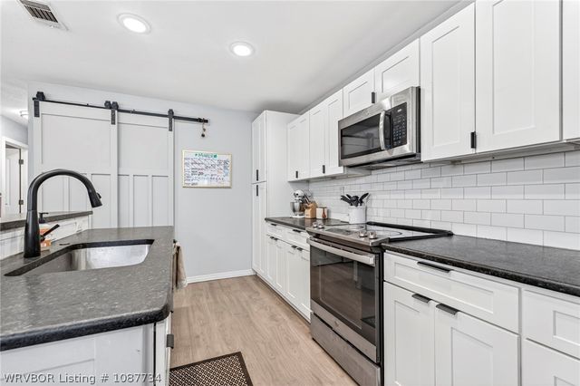 105 N Coker Street, Greenwood, AR 72936