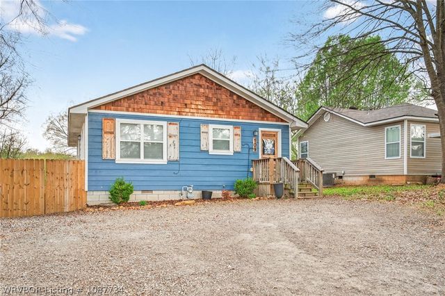 105 N Coker Street, Greenwood, AR 72936