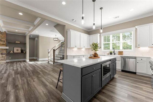 2275 Dr Bramblett Road, Cumming, GA 30028