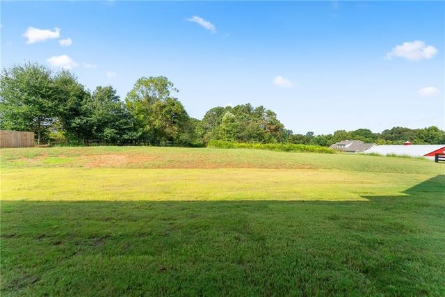 2275 Dr Bramblett Road, Cumming, GA 30028