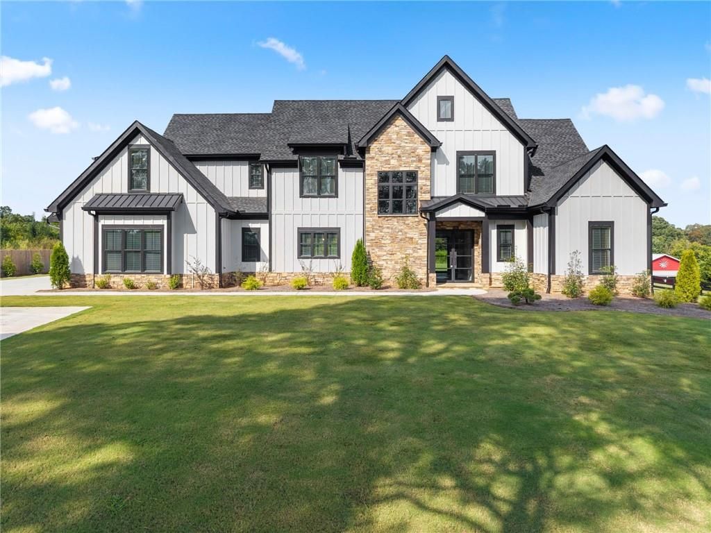 2275 Dr Bramblett Road, Cumming, GA 30028