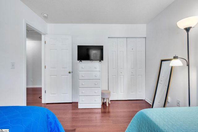 15 Willow Bend Drive, Taylors, SC 29687