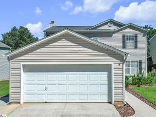 15 Willow Bend Drive, Taylors, SC 29687