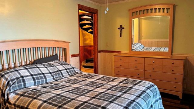 W7438 Freedom Road, Oxford, WI 53952