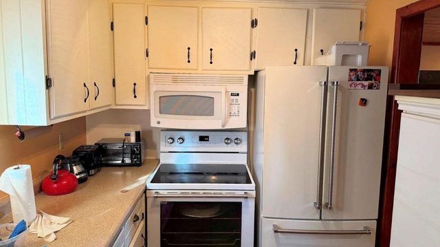 W7438 Freedom Road, Oxford, WI 53952