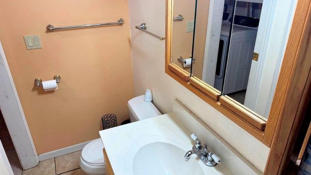 W7438 Freedom Road, Oxford, WI 53952