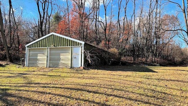 W7438 Freedom Road, Oxford, WI 53952