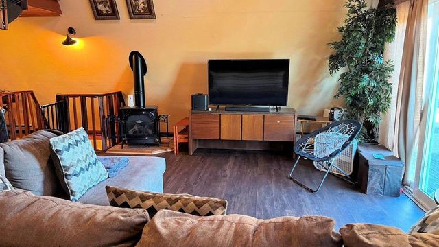 W7438 Freedom Road, Oxford, WI 53952