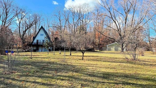 W7438 Freedom Road, Oxford, WI 53952