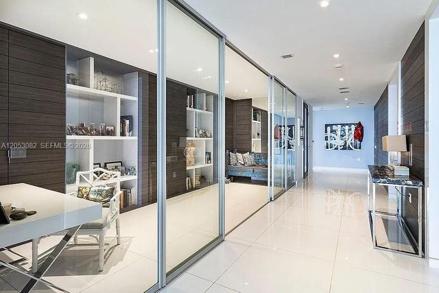 1100 Biscayne Boulevard 1501, Miami, FL 33132