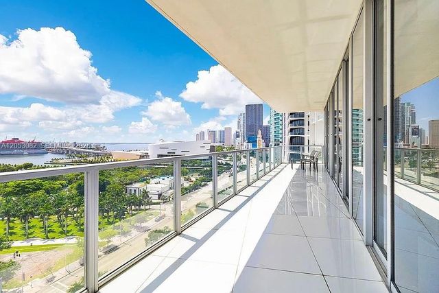 1100 Biscayne Boulevard 1501, Miami, FL 33132