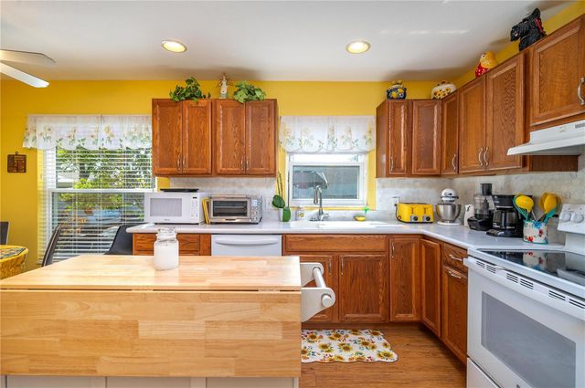 483 LAKE SUZANNE DRIVE, Lake Wales, FL 33859