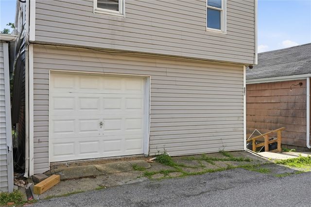 621 WASHINGTON AVENUE, Carnegie, PA 15106