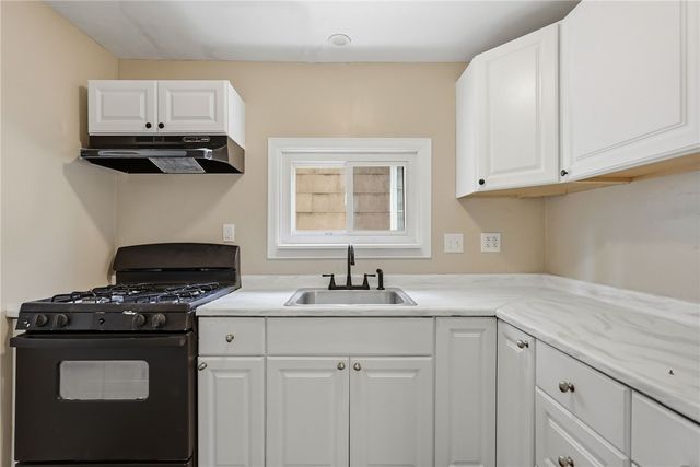 621 WASHINGTON AVENUE, Carnegie, PA 15106